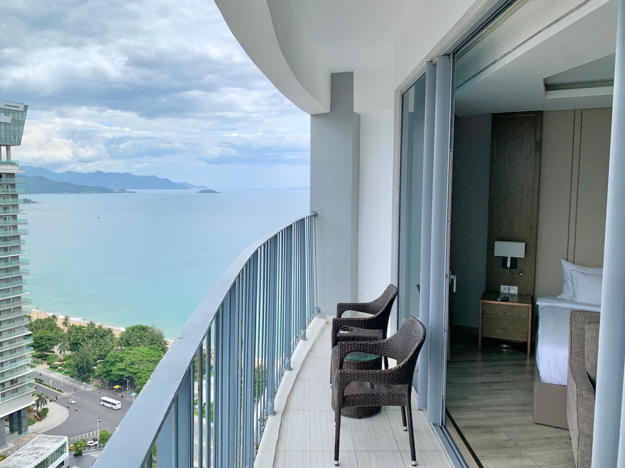 מלון Panorama Autumn Leaves Nha Trang Beach מראה חיצוני תמונה